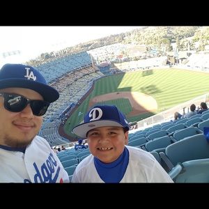 Meet your Posher, Marcos